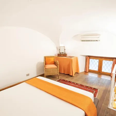 Guesthost - Quiet And Cozy Trastevere Hideaway Řím