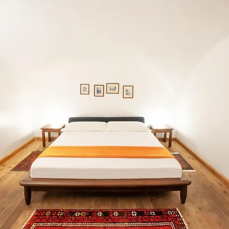 Guesthost - Quiet And Cozy Trastevere Hideaway *
